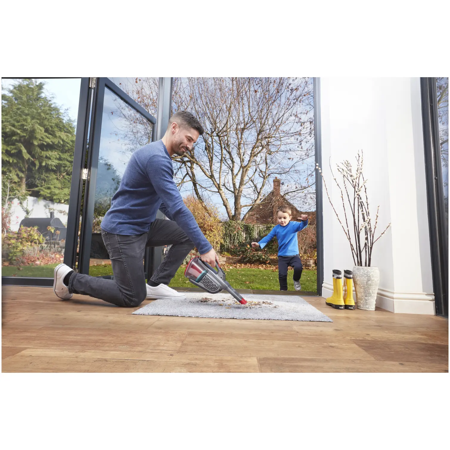 Black+Decker 12v Cordless Dustbuster