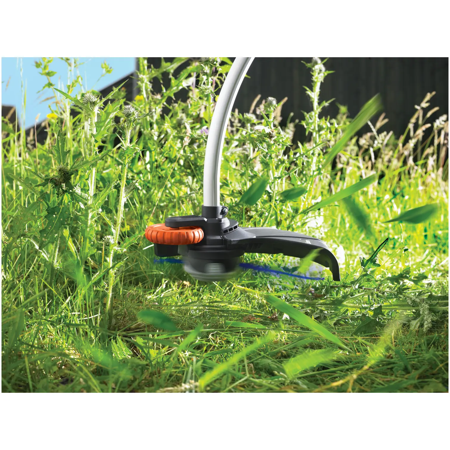 Black+Decker Trim & Edge Reflex Strimmer 900w 35cm