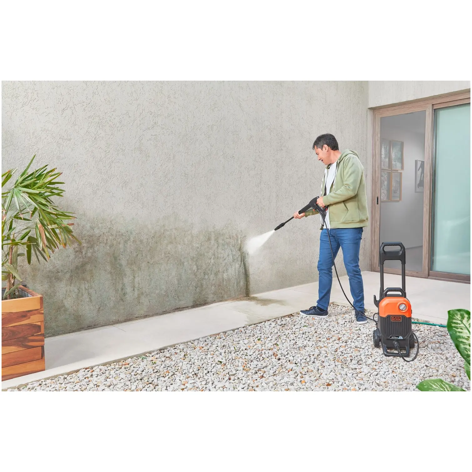 Black+Decker Pressure Washer 2000w
