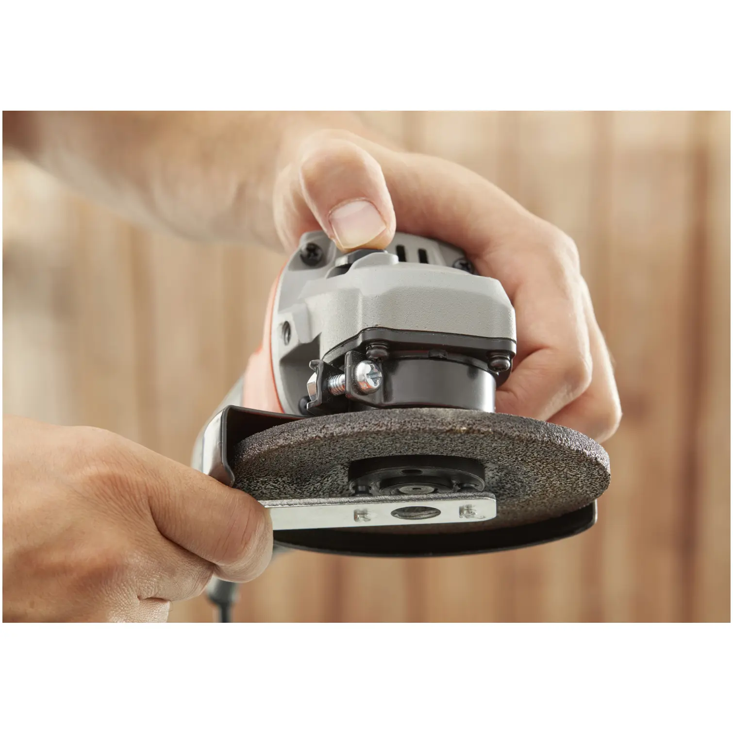 Black+Decker Sander Grinder 710w 115mm