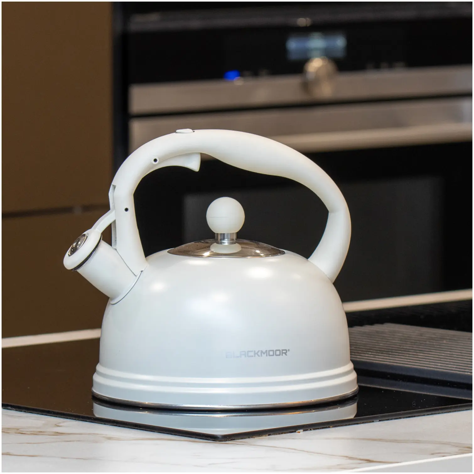 Blackmoor Whistling Kettle 2.5 Litre Capacity