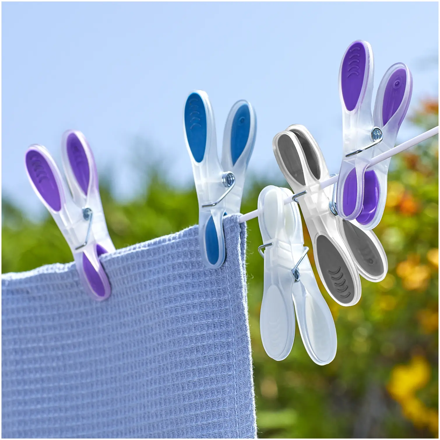 Elliotts Soft Grip Pegs (24)