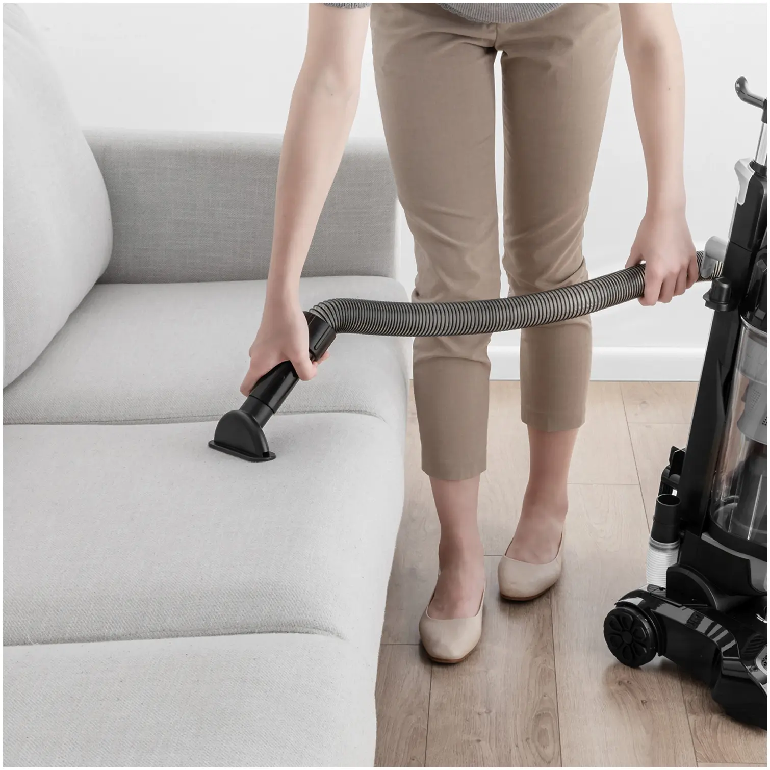 Ewbank EW3002 Motion+Reach Pet Upright Bagless Cleaner