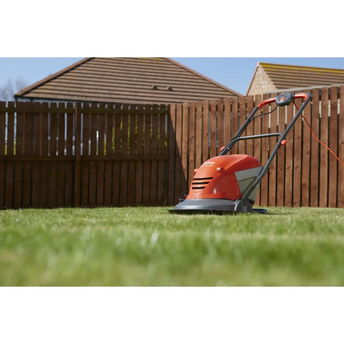 Flymo Hover Vac 250 Lawn Mower 25cm Cut