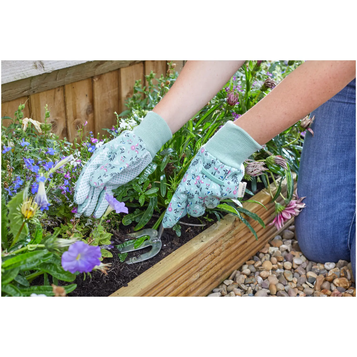 Briers Flowerfield Cotton Grips Medium Triple Pack