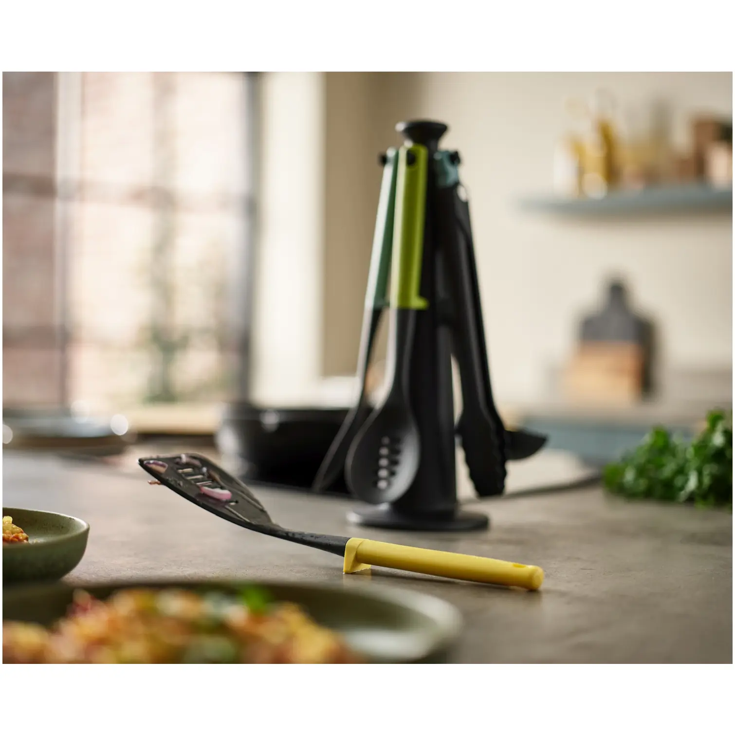 Joseph Joseph Duo 5-Piece Utensil Stand With Integrated Tool Rests