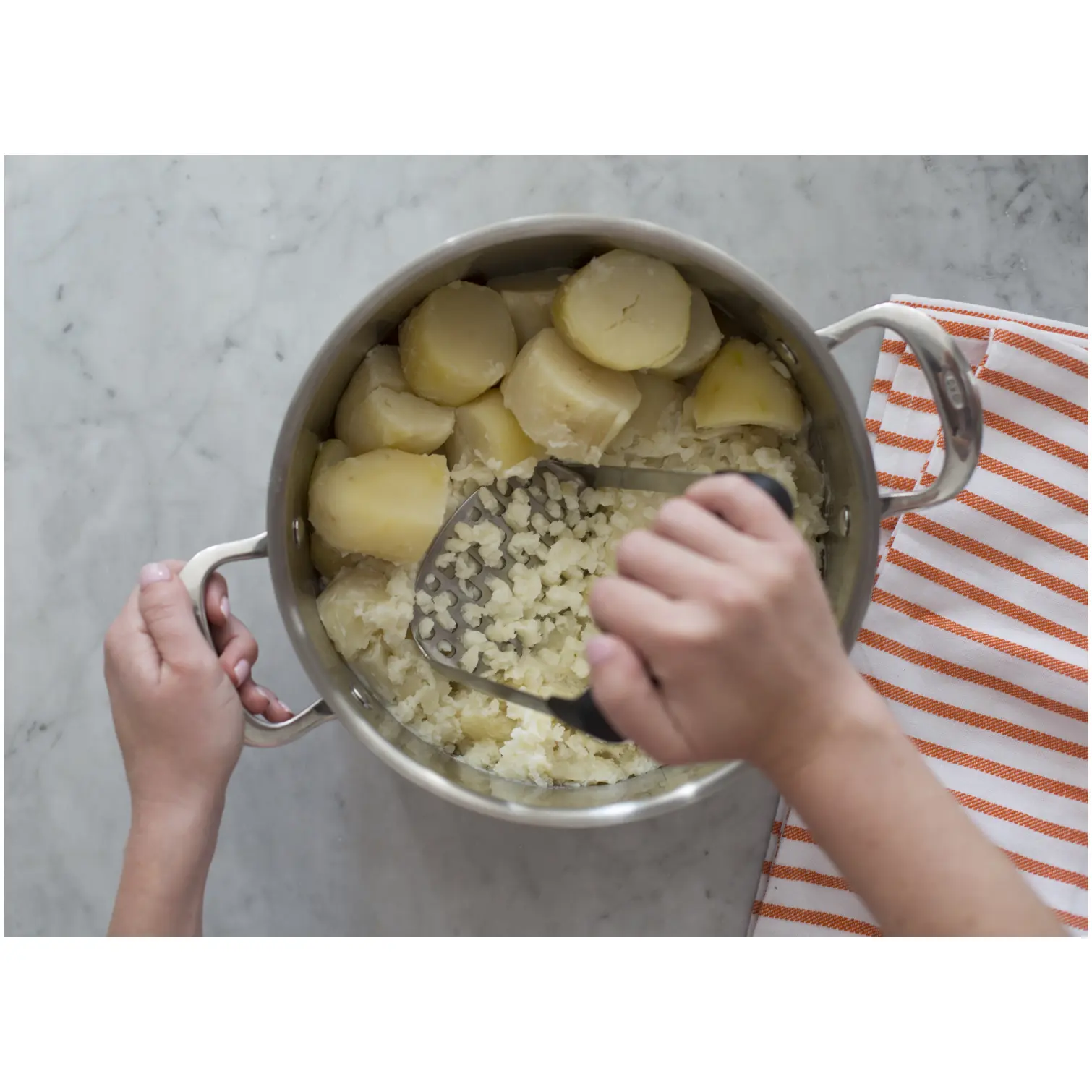 OXO Good Grips Smooth Potato Masher