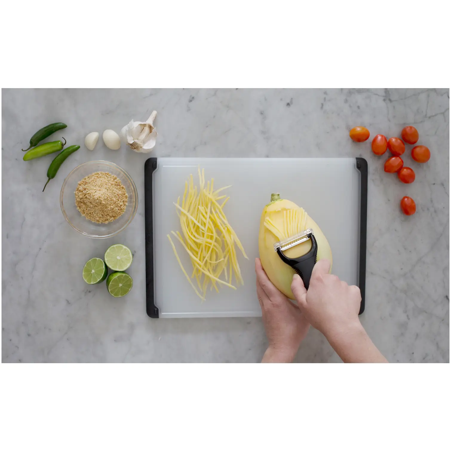 OXO Good Grips Julienne Peeler