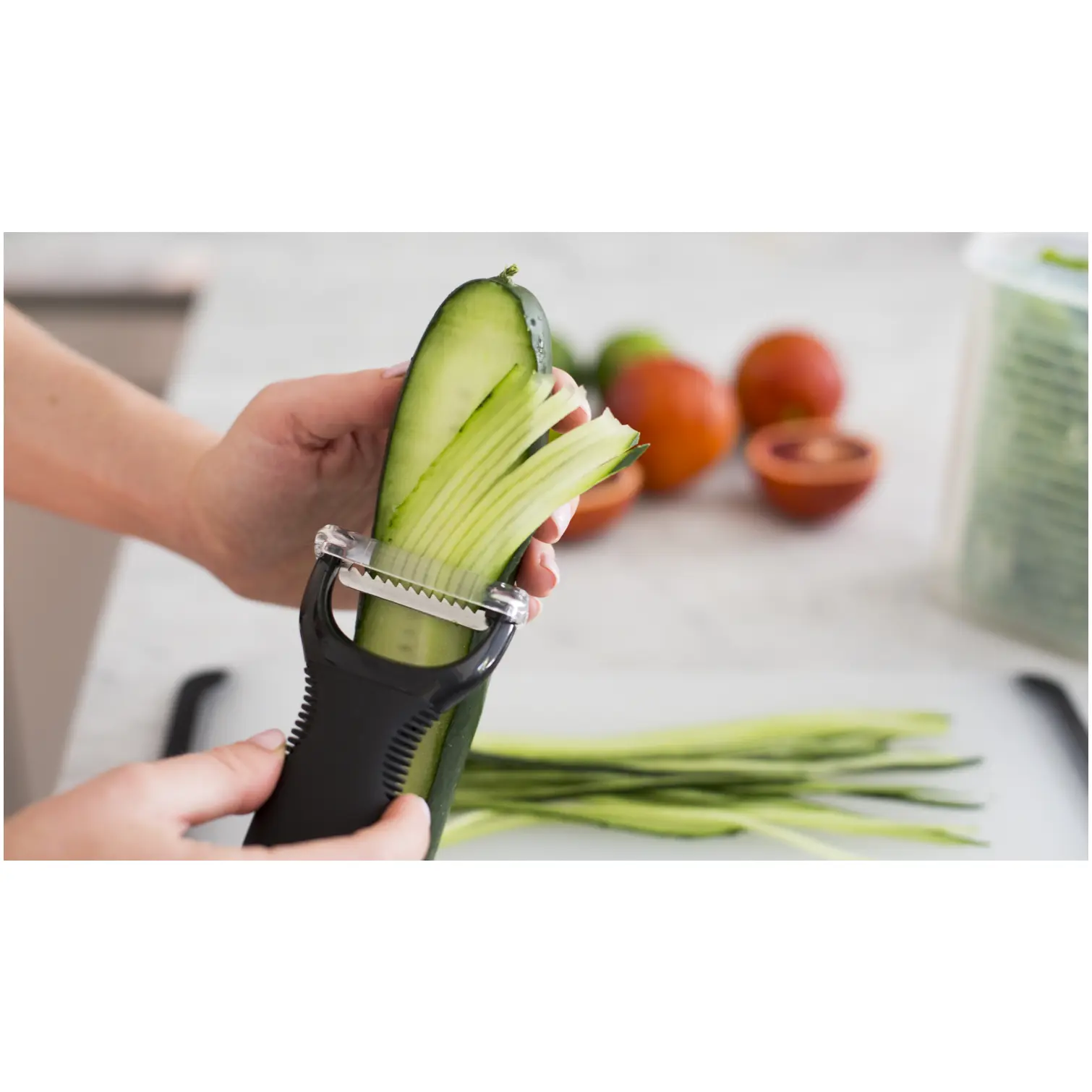 OXO Good Grips Julienne Peeler