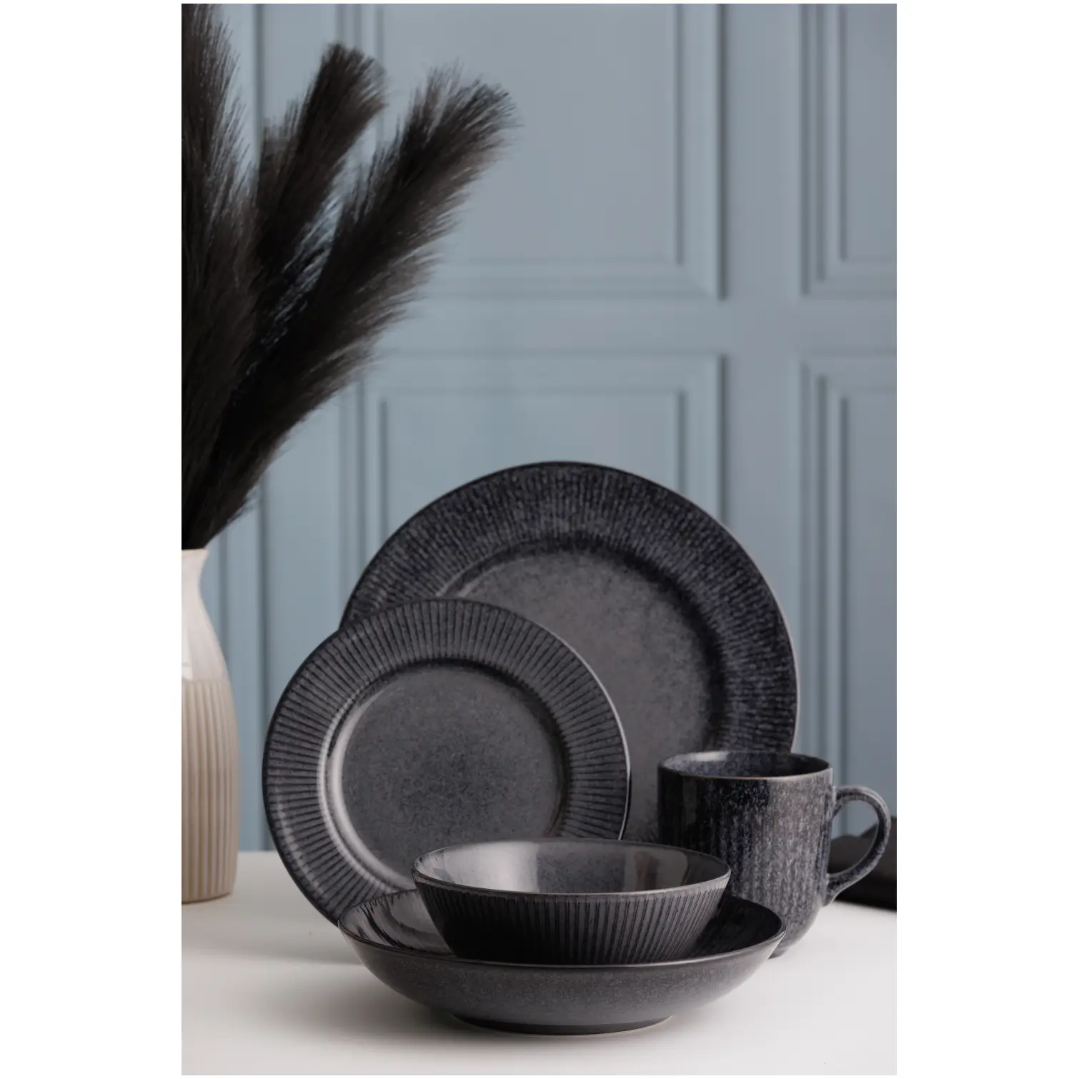 Mason Cash Reactive Linear Black Mug 400ml