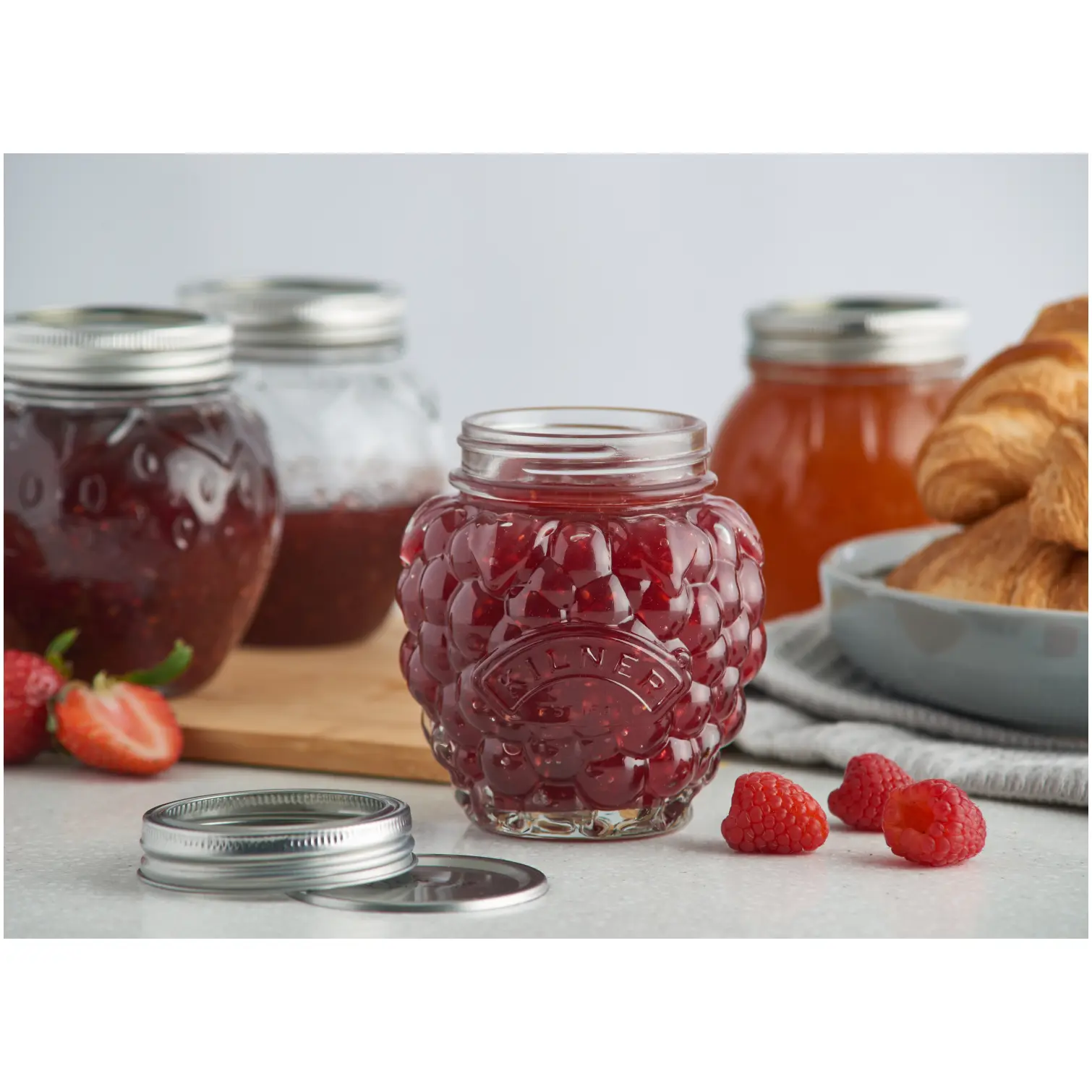Berry Fruit Preserve Jar 0.4L