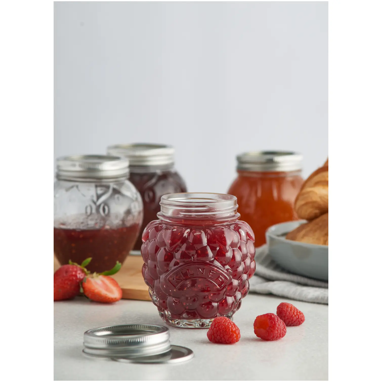 Berry Fruit Preserve Jar 0.4L
