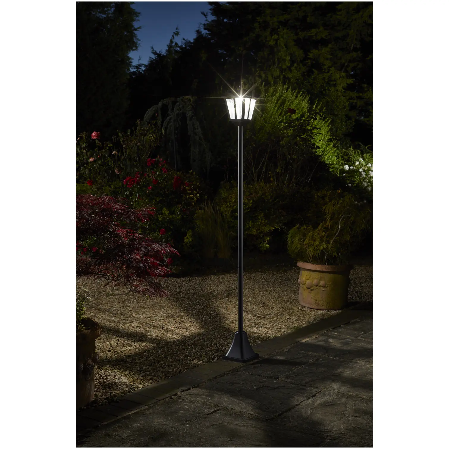 Smart Garden Whitehall Lamp Post 170cm