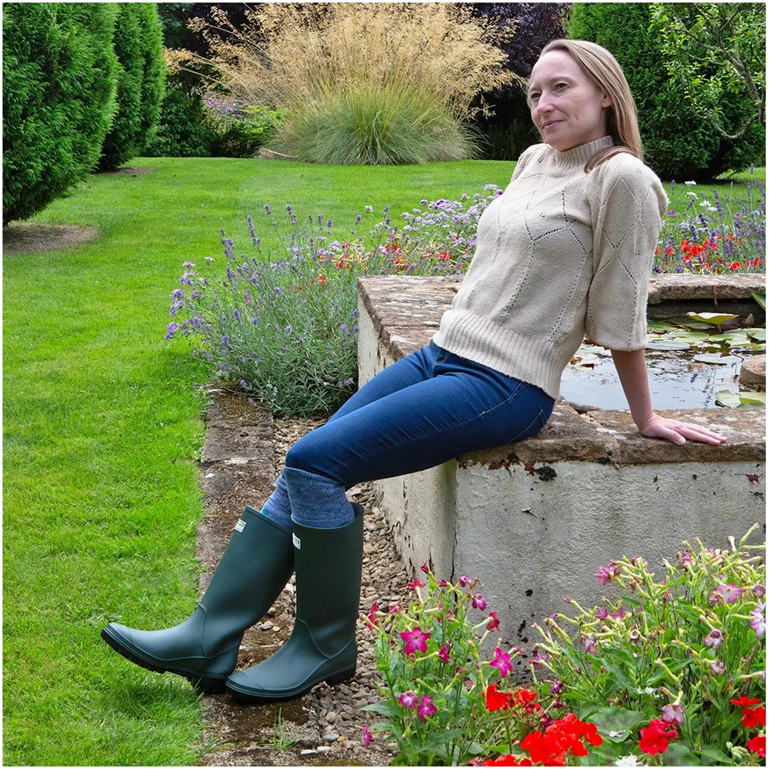 Town & Country Traditional Full Length Wellington Green Size 8