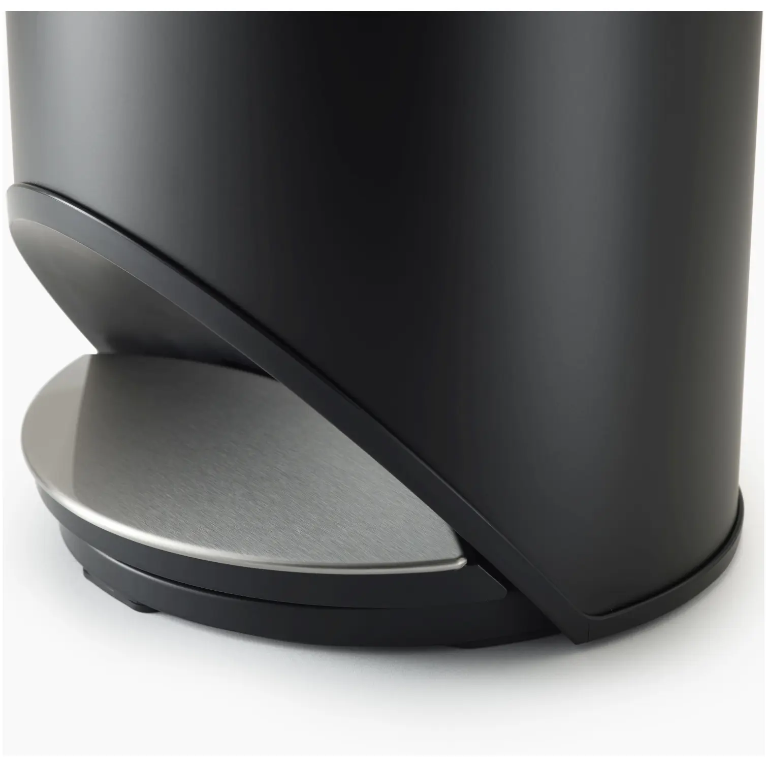 Joseph Joseph Arc Bin 30 Litre Capcity Carbon Black
