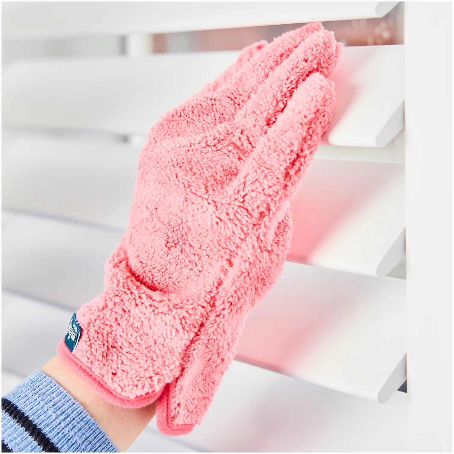 Minky M Cloth Dusting Glove
