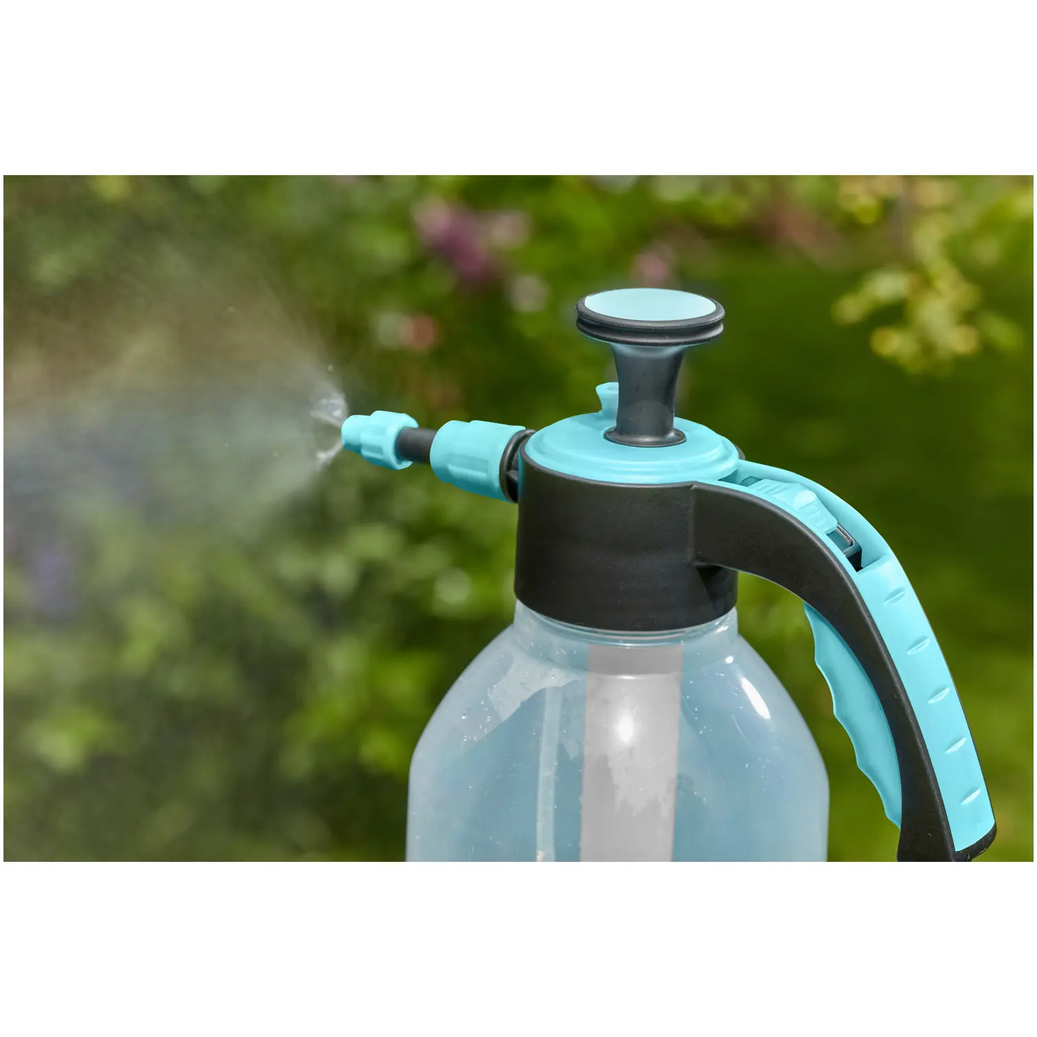 Smart Garden Pressure Sprayer 2 Litre