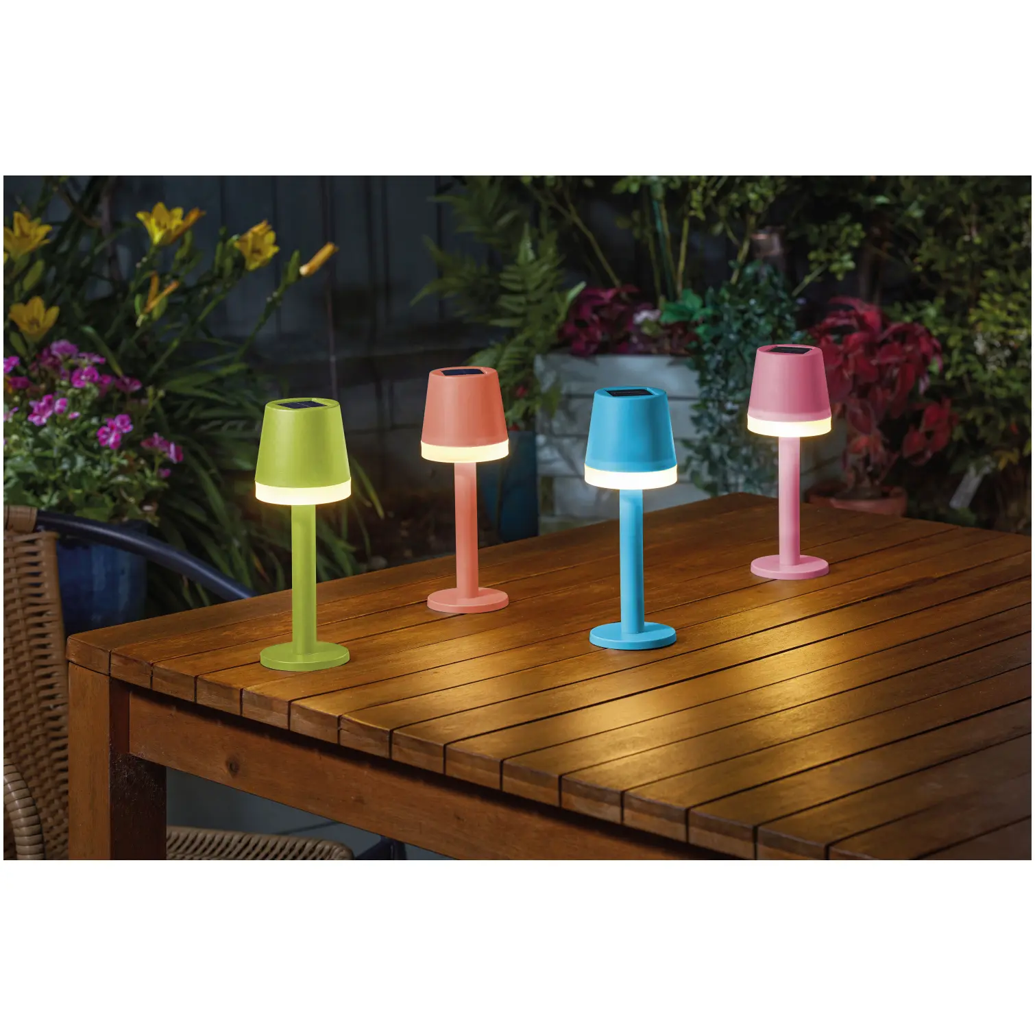 Smart Garden Viva Lamp pack of 4 solar garden lamps