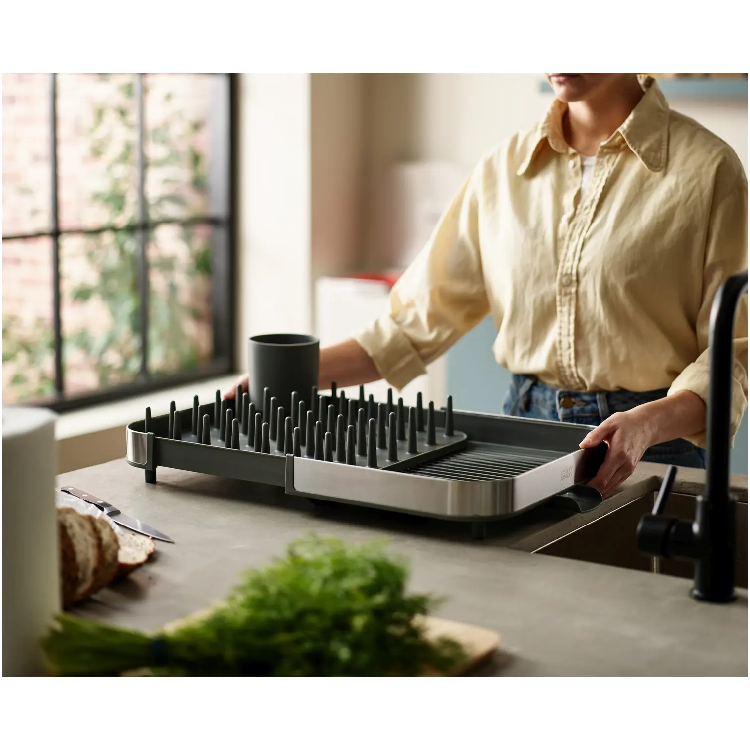 Joseph Joseph Duo Extending Steel Dishrack