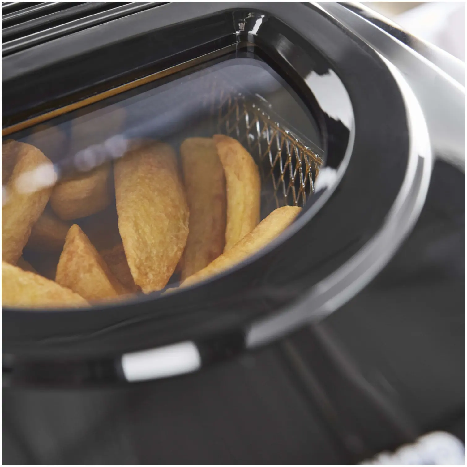 RKW0069_2 Tower Square Fryer Black 2ltr