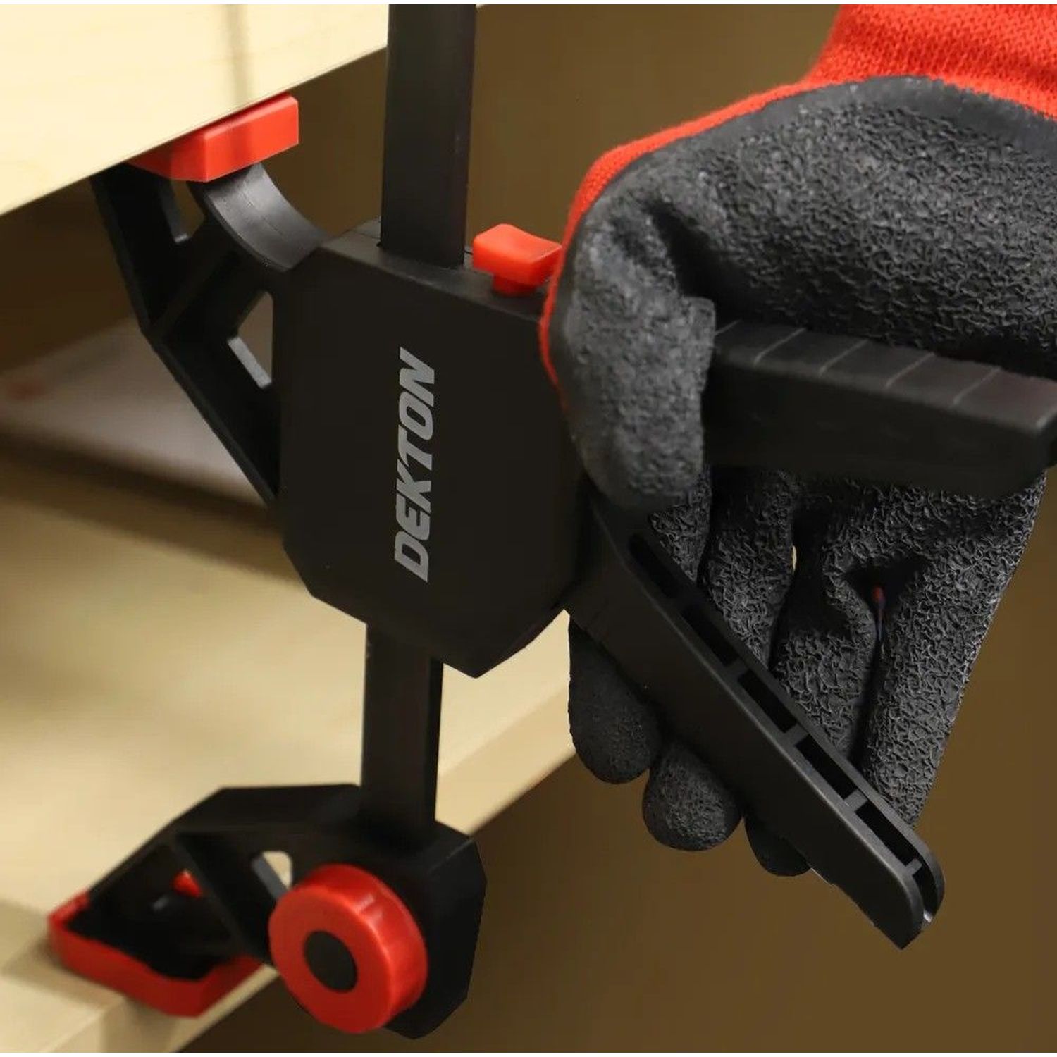 AVN0440_2 Dekton Quick Release Clamp 152mm