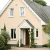 Sandtex Masonry Paint 5Ltr Light Cream