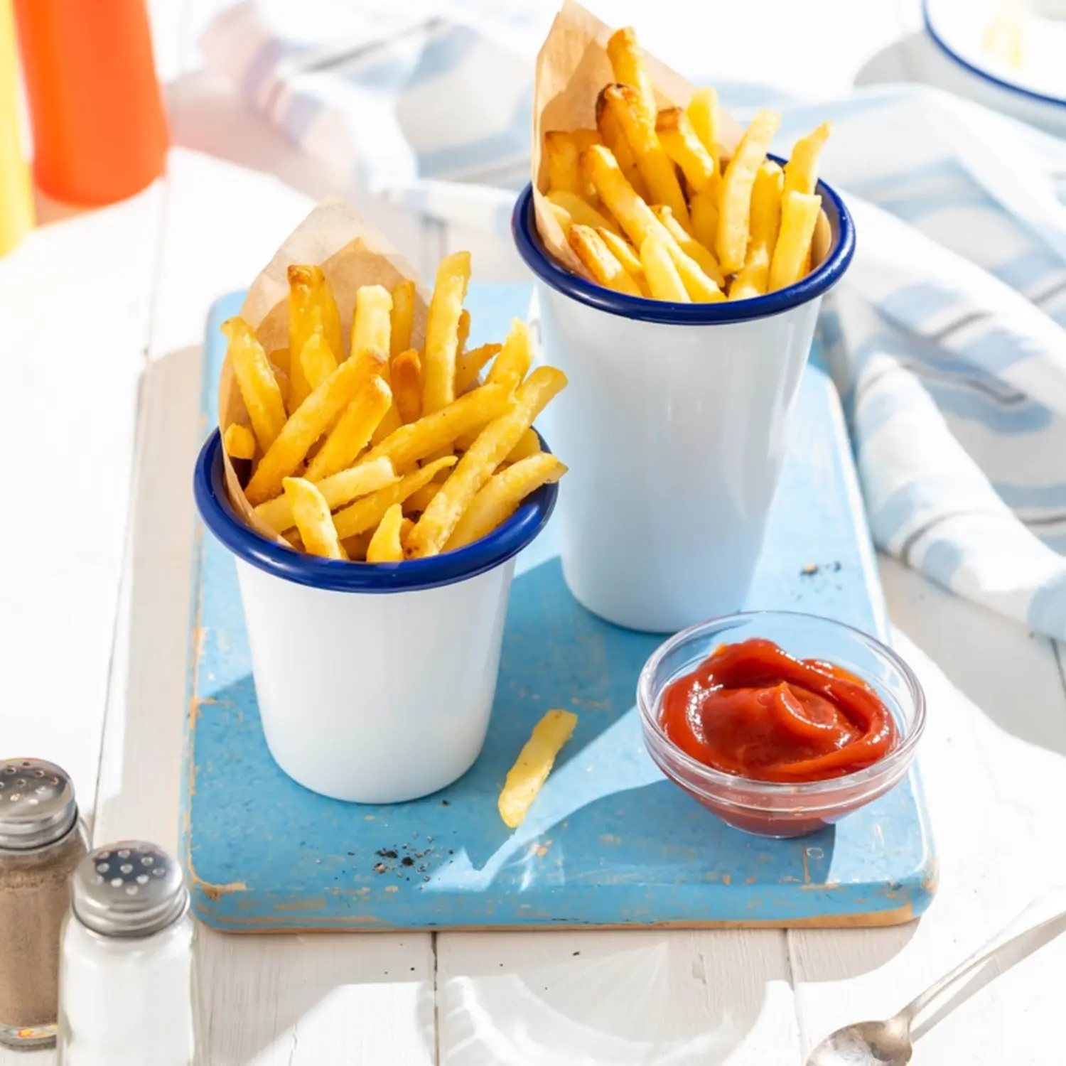 Falcon Enamel Tumbler 9cm