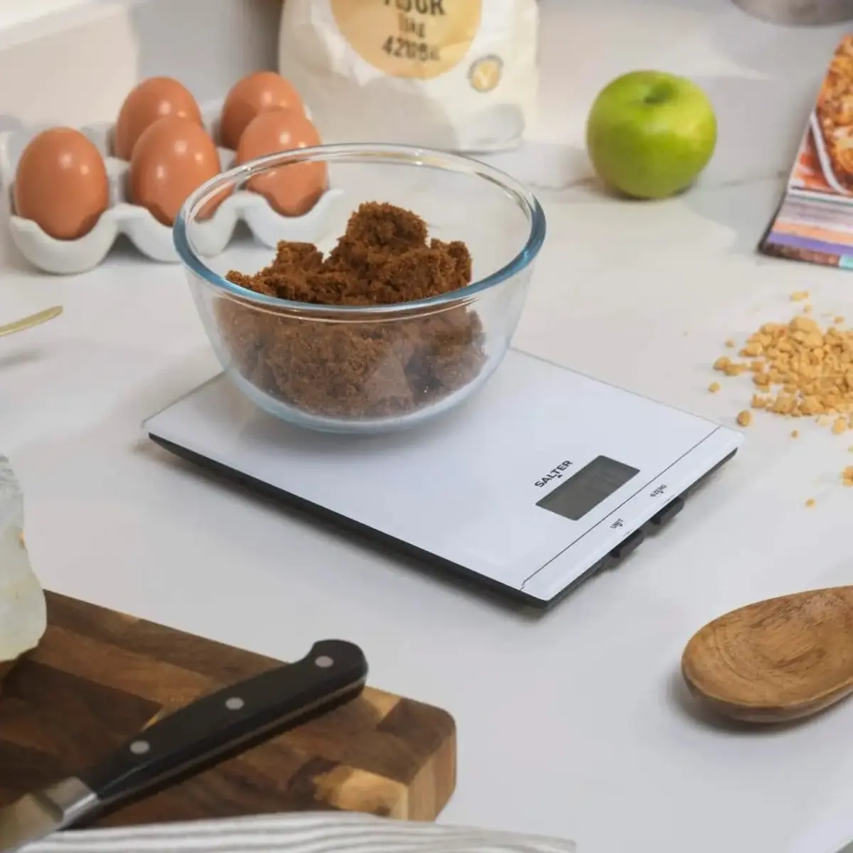 SLT0033_1 Salter White Glass Kitchen Scale